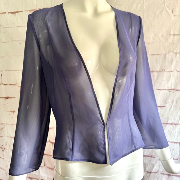 Sheer lightweight Periwinkle Blue Three Quarter Inch Sleeve Shrug Top Size XS - Picture 13 of 15